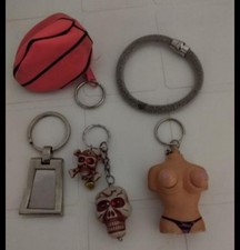 Stock 4 Portachiavi E Un Bracciale Spedizione Gratuita 