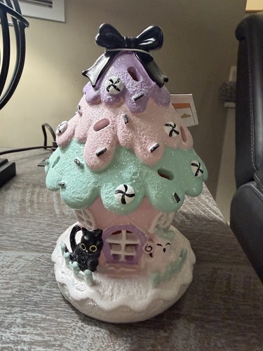 Pastel halloween gingerbread - halloween,
