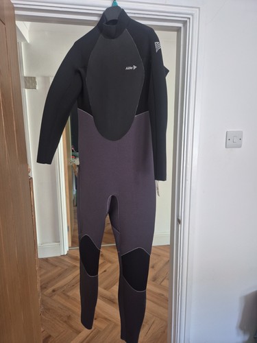 Muta grande uomo - alder, stealth