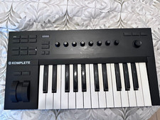 Native Instruments Komplete Kontrol A25 Tastiera Controller MIDI/USB 25