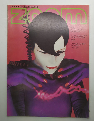 Zoom la rivista - -,