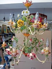 Lampadario in ferro battuto