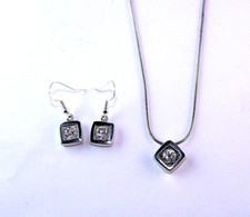 BARRA Earring Pendant Necklace
