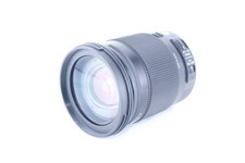 Sigma Contemporary 18-300 mm