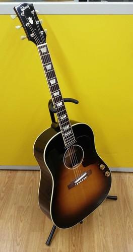 Chitarra ibrida