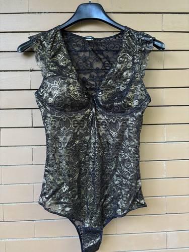 Body tezenis - body,