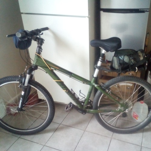 Gently used specialized - used,