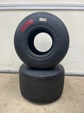 Set di due pneumatici usati