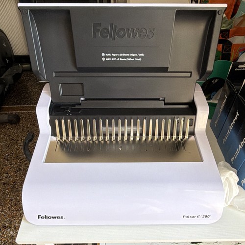Fellowes pulsar 300 - e,