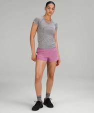 Lululemon Hotty Hot High Rise Short 2,5" foderato taglia 6 velluto polvere VLVD