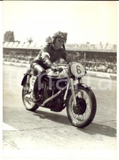 1950 ca MOTOCICLISMO Ritratto