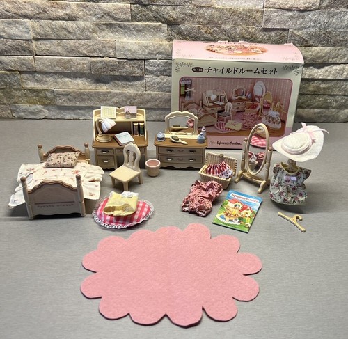 Sylvanian families set - sylvanian, camera