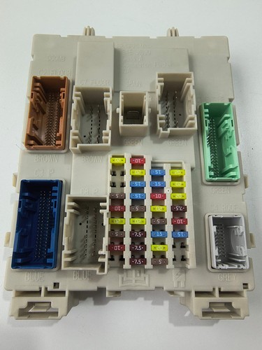 Gv6t 14a073 scatola - gv6t-14a073-ua,