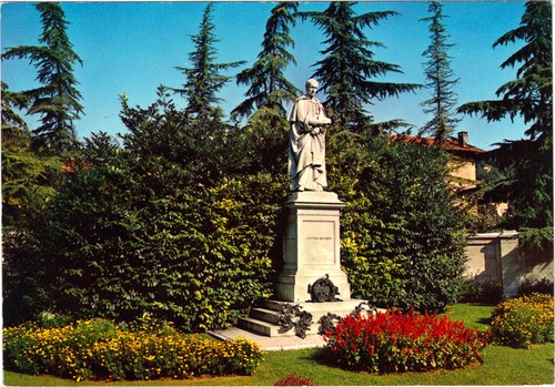 Italie rovereto monument - -,