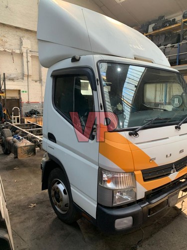 Canter mitsubishi fuso 2013 - fuso,