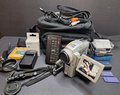 Sony dcr pc110 handycam - dcr-pc110,