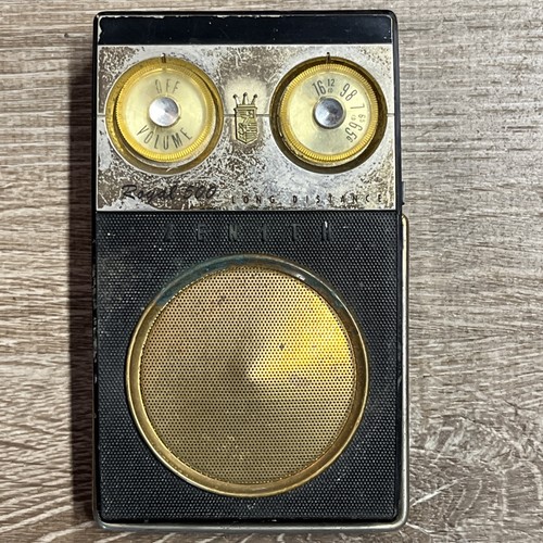 Radio transistor zenith - a,