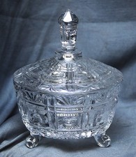 Contenitore Per Caramelle In Vetro Pressato Con Piedini, 1920 1930, 15,5 Cm