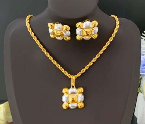 Set collana pendente - , orecchini