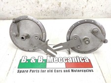 PAIR OF WHITE MOPED HUBS