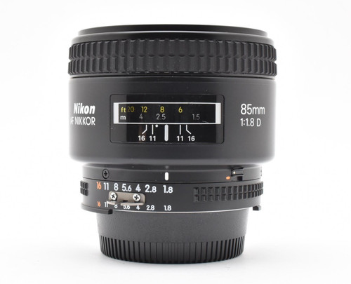 Nikon nikkor 85mm 8 - 85mm, f/1.8