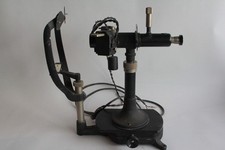 Vecchio cheratometro di giaval