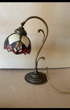 LAMPADA STILE TIFFANY ABATJOUR