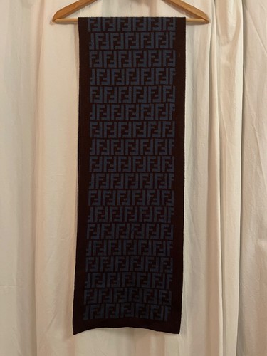 Sciarpa fendi uomo con logo - con,
