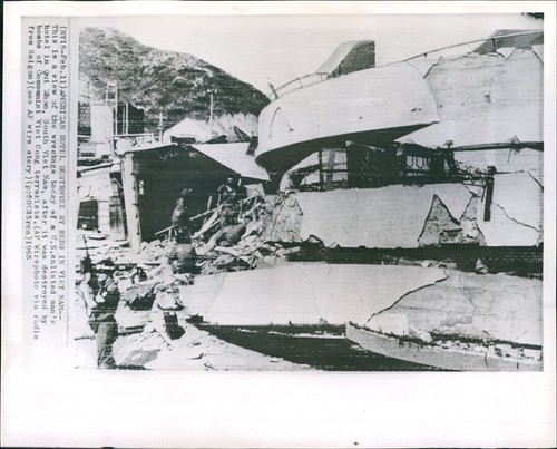 1965 wreckage vietnam - us, reds