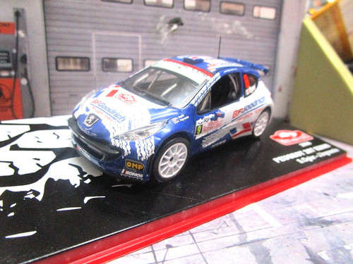 Peugeot 207 s2000 rally - 207,