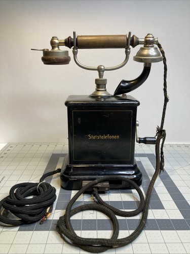 Antico set manuale culla