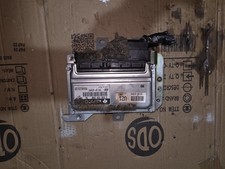 3911002BA5 centralina motore