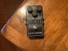 Electro-Harmonix Silencer Noise Gate Guitar Effects Pedal 