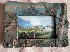 Quadro con cornice in legno motivo campestre in rilievo e immagine di paesaggio