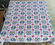 TOVAGLIA FANTASIA + 6 TOVAGLIOLI bordata all'uncinetto