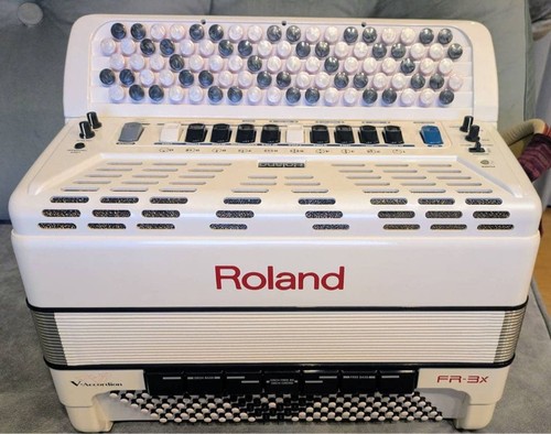 Roland 3xb v accordion - roland, fr-3xb