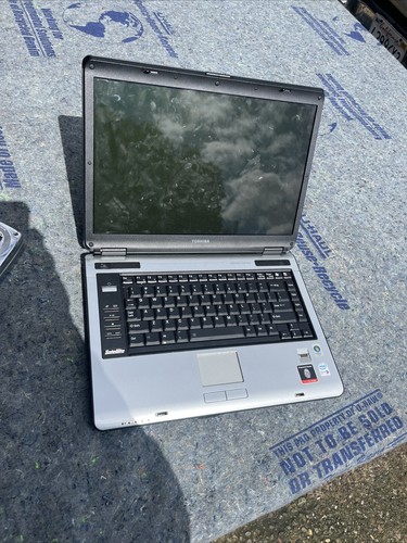 Toshiba satellite - toshiba,