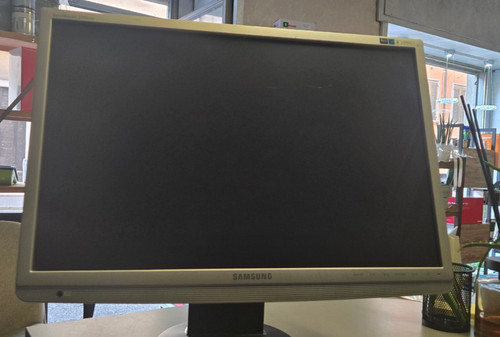 Samsung 2243wm monitor lcd - samsung, 22"
