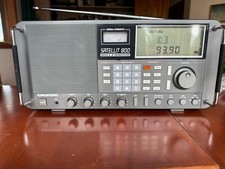 Radio AM/FM Grundig Satellit