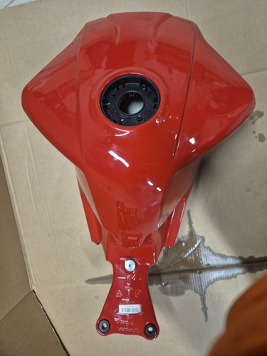 Serbatoio brutale 675 - brutale,