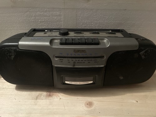 Radio cassette recorder aiwa - cassette,