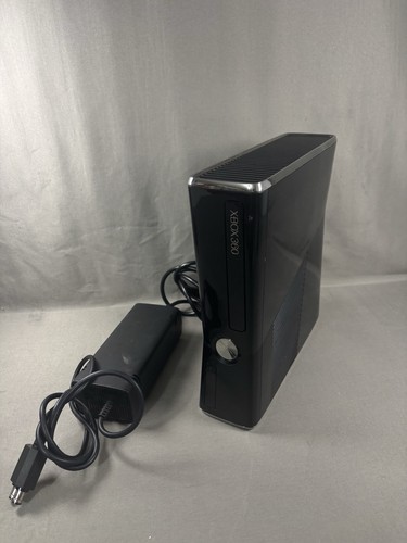 Xbox 360 slim console - xbox,