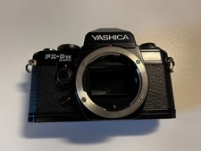 YASHICA FX-D QUARTZ solo corpo