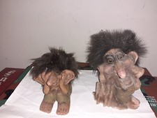 2 Ny Form Troll figure Made in