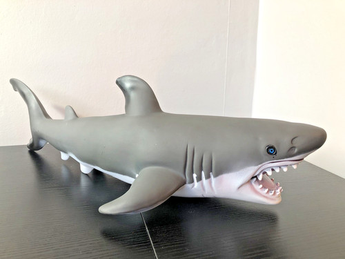 Great white shark - great,