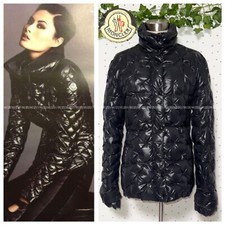 Genuine magazine model Moncler