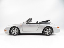 Modellino 1:18 UT Porsche 911 (993) B622