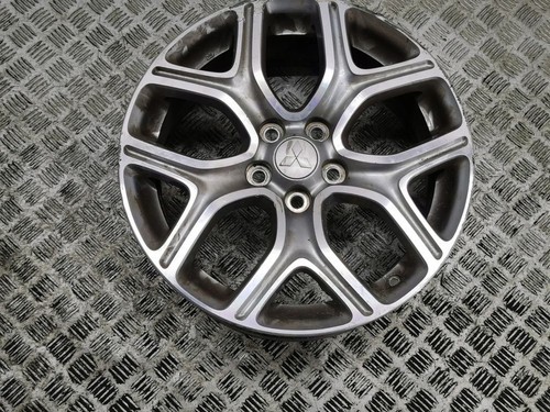 Mitsubishi outlander 2015 - mitsubishi,