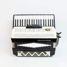 Fisarmonica Royal Standard