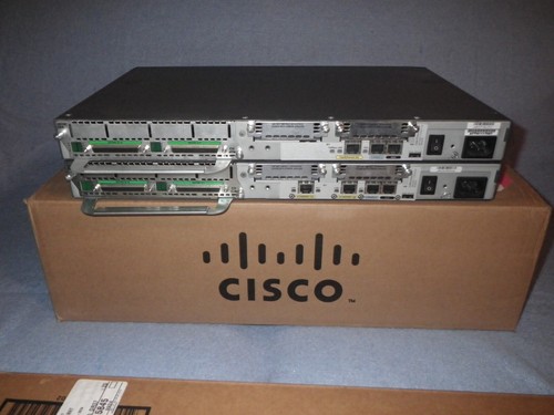 Cisco 2611 router 12 - cisco,